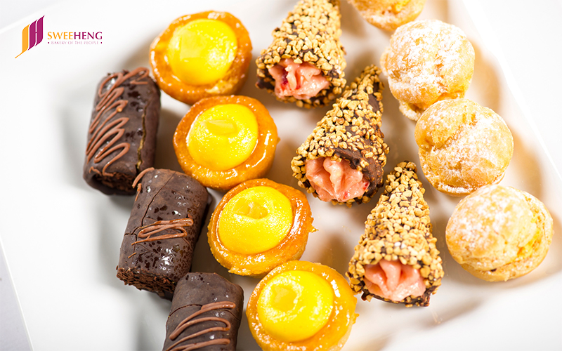 The Rising Trend of Mini Pastries & Delivery | Swee Heng Corporate